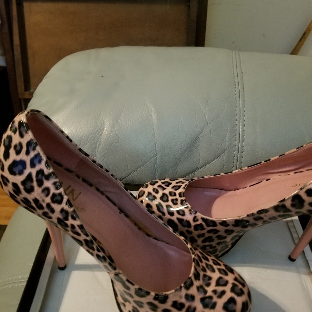 Sz 10 pink leopard print heels - Picture 6 of 8